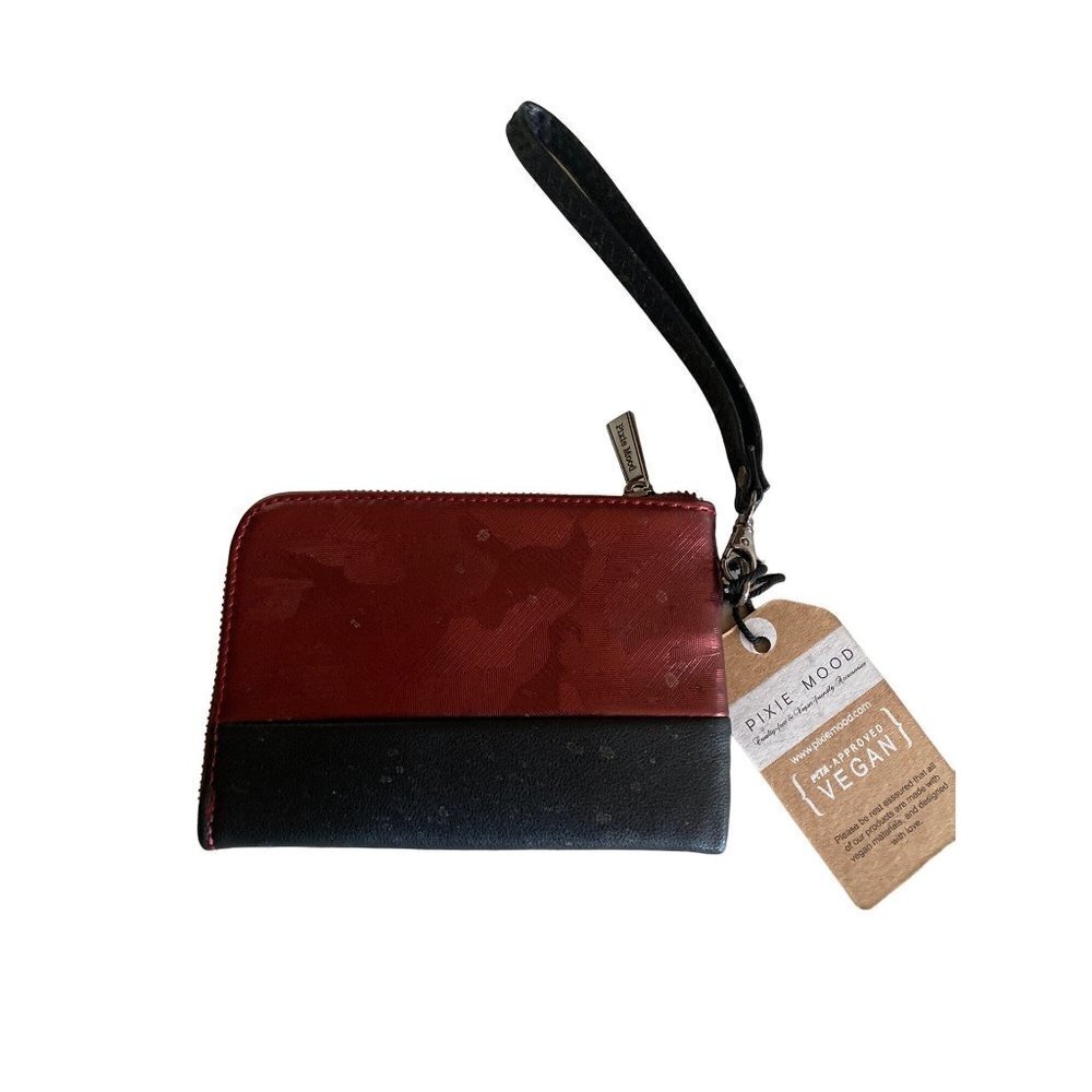 NWT Pixie Mood Cameron Metalic Camo Burgundy Wristlet Vegan‎ Leather